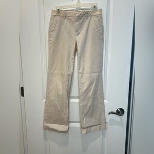 Old Navy Low Rise Cream Colored Flares Size 2 Stretch